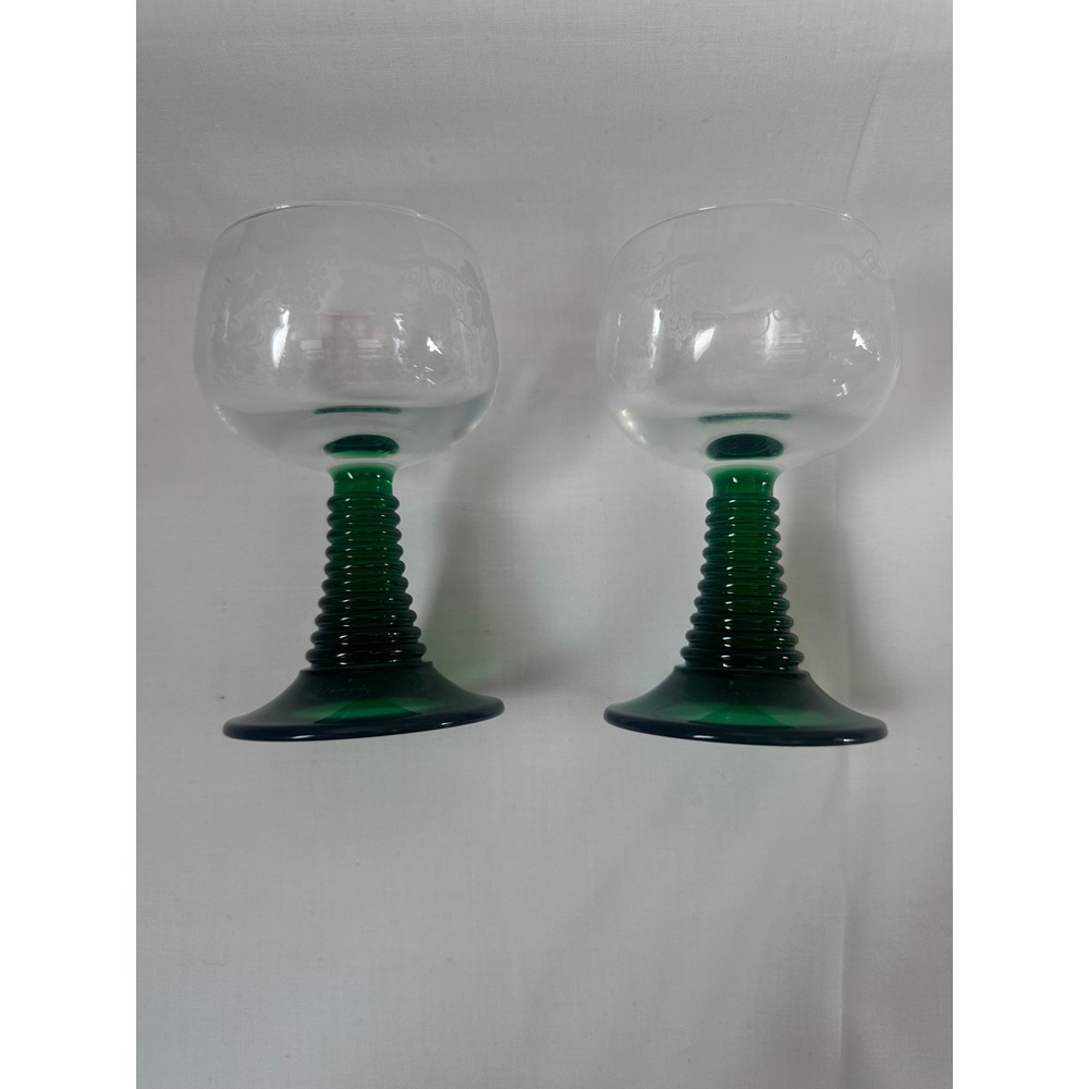 Luminarc France Green Etched Grapevine Wine Glasses beehive Stem ribbed Set of 2 - Picture 13 of 14